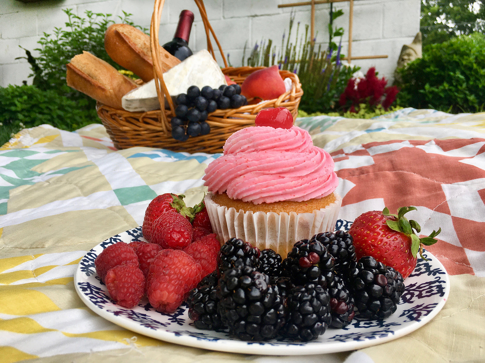sangria boozy cupcake